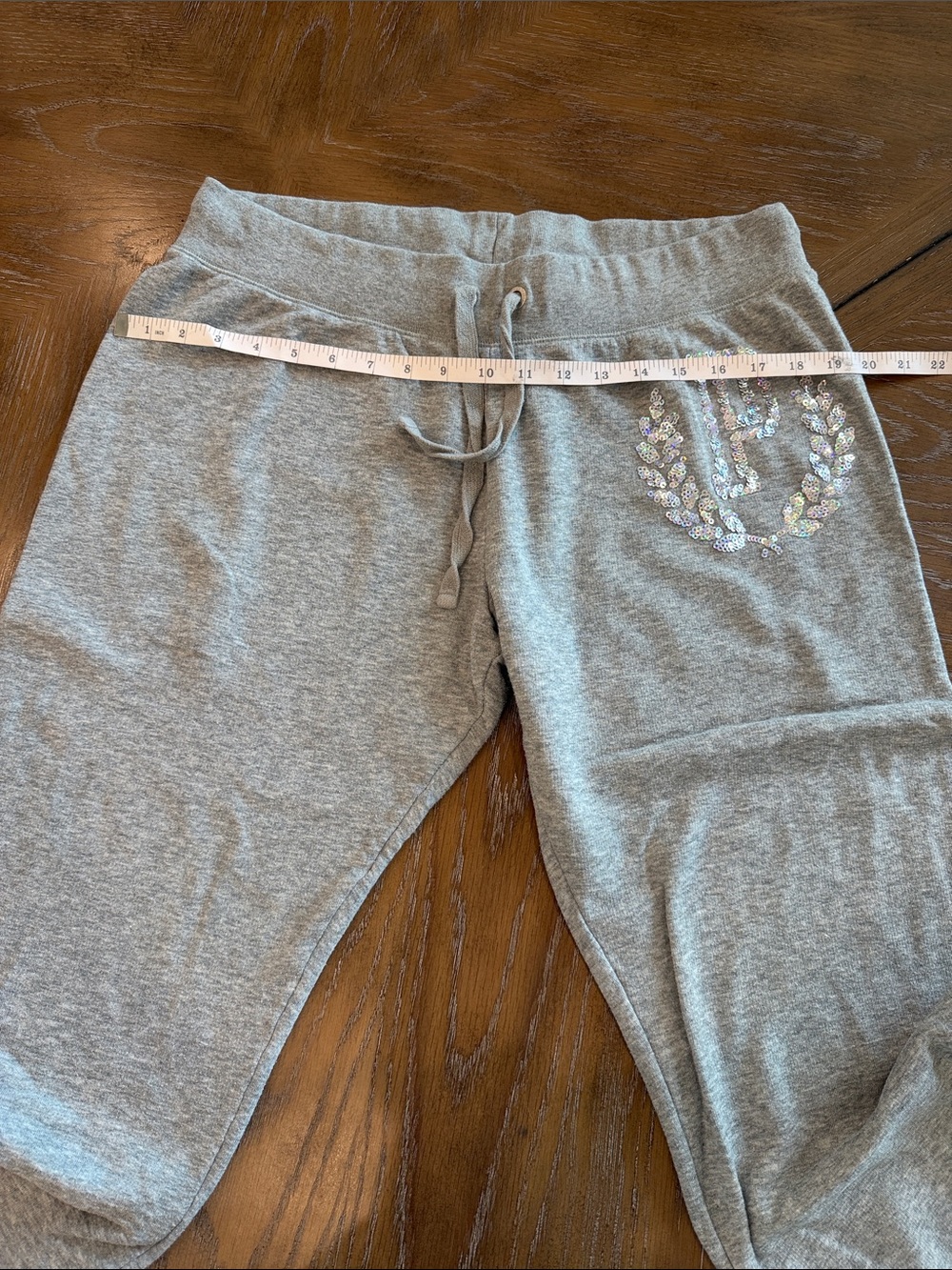 PINK Victoria's Secret Gray Jogger Sweatpants with Iridescent Sequin Logo - Picture 7 of 7